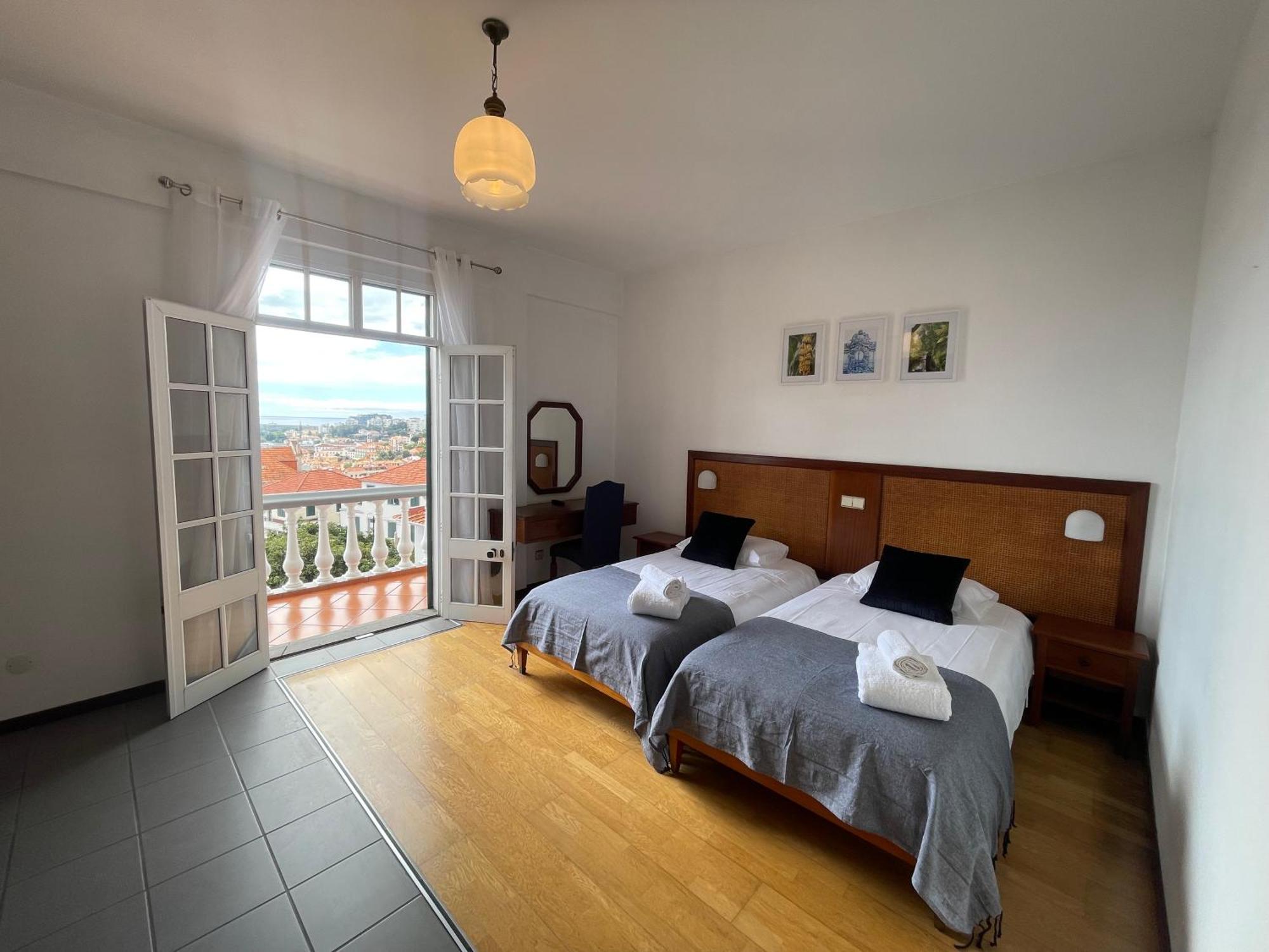Valhalla Panorama - The Old Residencial Pina Funchal  Kamer foto
