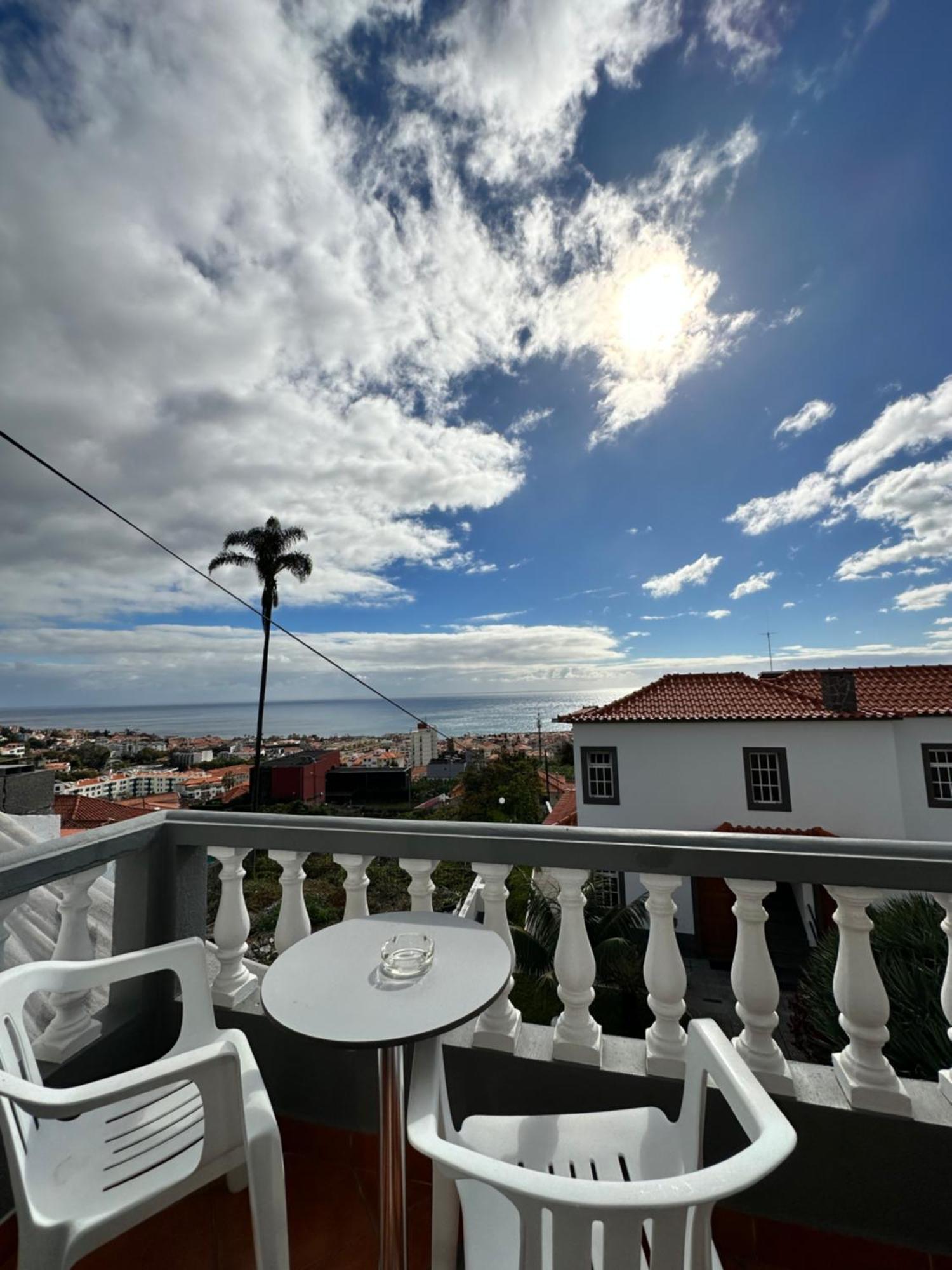 Valhalla Panorama - The Old Residencial Pina Funchal  Kamer foto