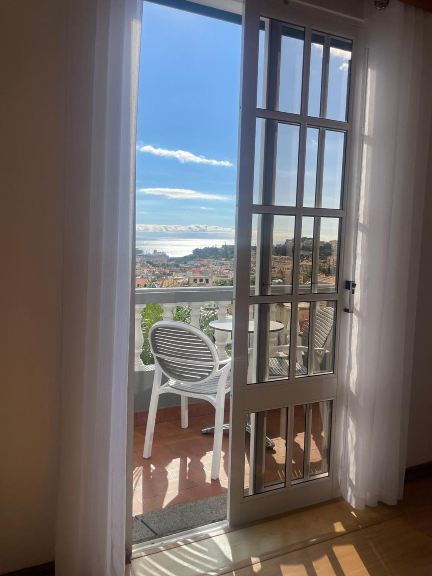 Valhalla Panorama - The Old Residencial Pina Funchal  Kamer foto