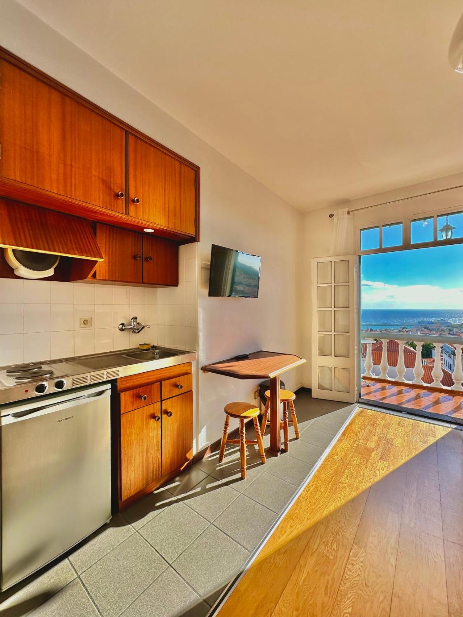 Valhalla Panorama - The Old Residencial Pina Funchal  Kamer foto